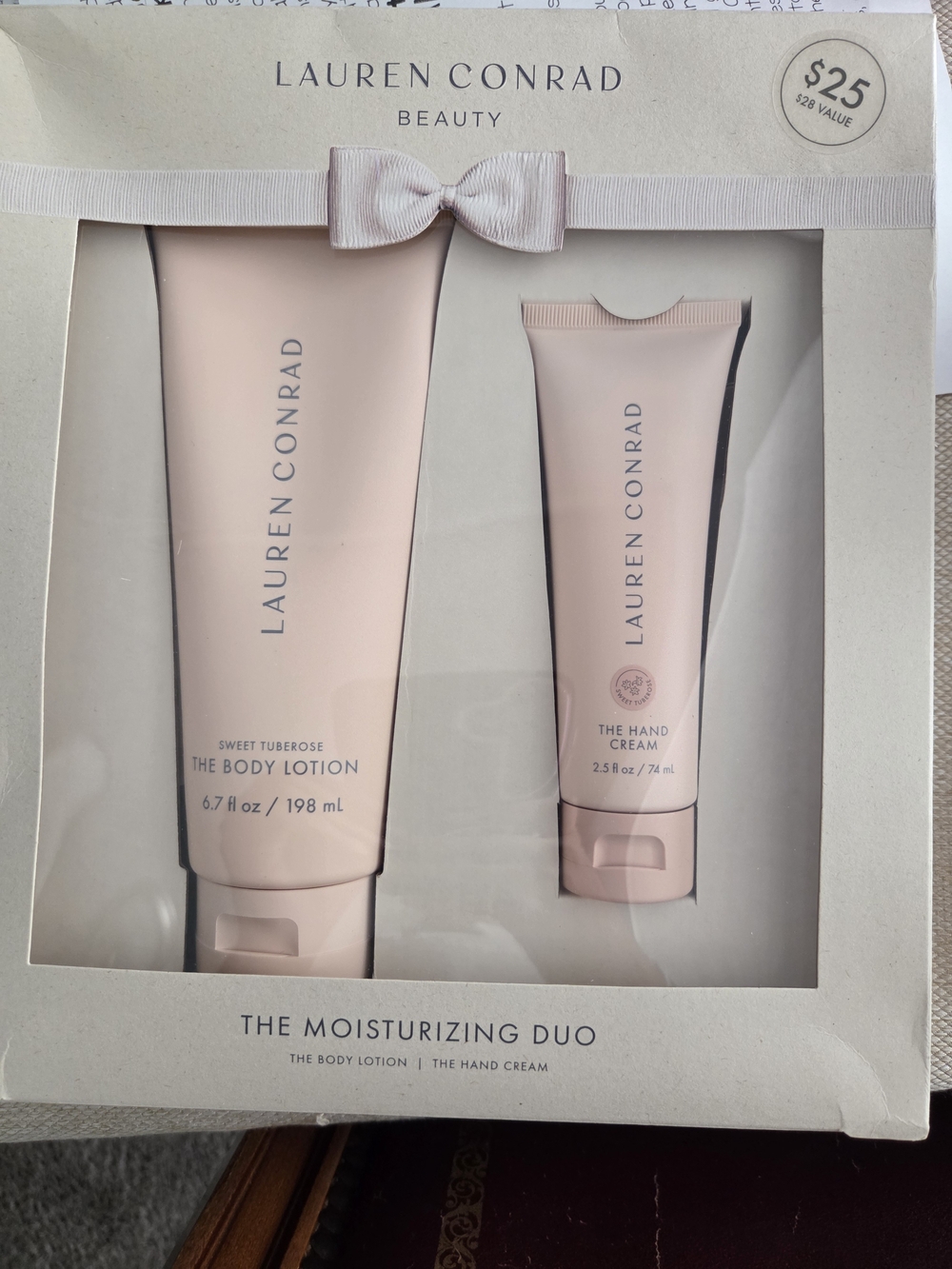 LC Lauren Conrad Beauty The Moisturizing Duo - Sweet Tuberose Pink